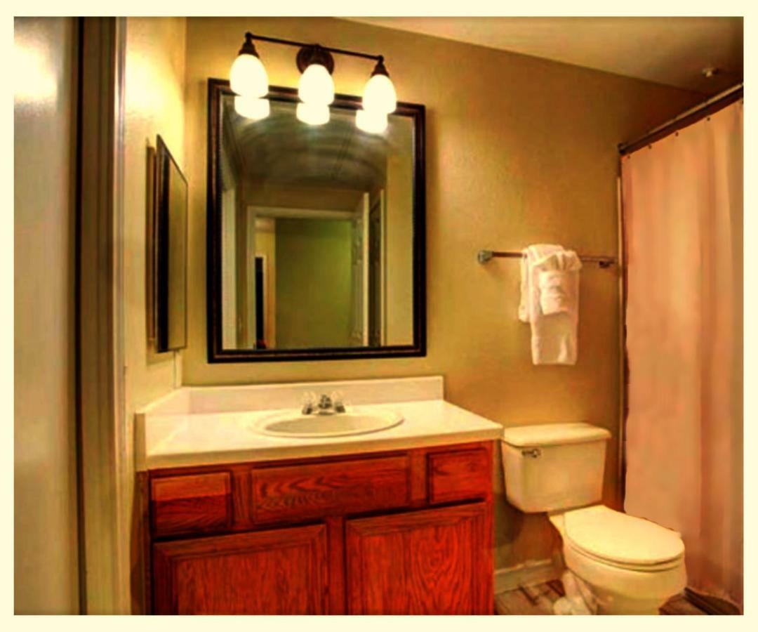 The Reside Fully Furnished Condos - Medical Stays Welcome Хьюстон Экстерьер фото