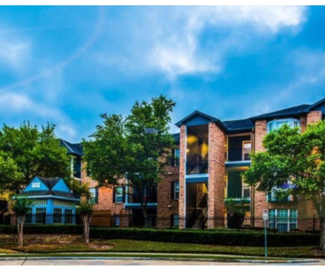 The Reside Fully Furnished Condos - Medical Stays Welcome Хьюстон Экстерьер фото