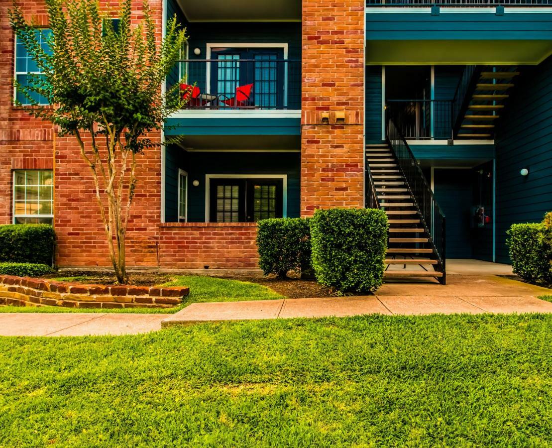 The Reside Fully Furnished Condos - Medical Stays Welcome Хьюстон Экстерьер фото